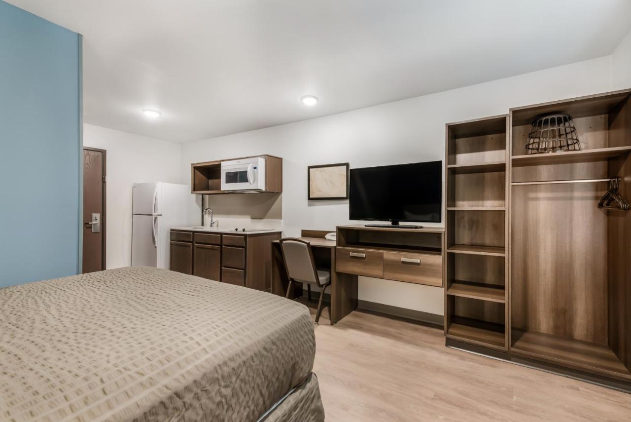 Woodspring Suites Charlotte - University Research Park Luaran gambar