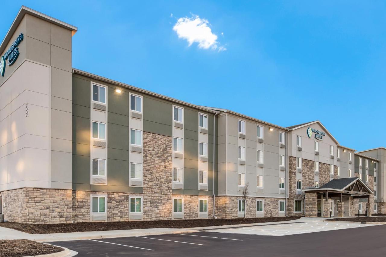 Woodspring Suites Charlotte - University Research Park Luaran gambar